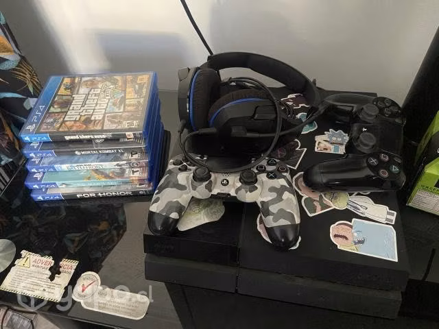 Ps4 5 juegos + 3 controles + audifonos gamer