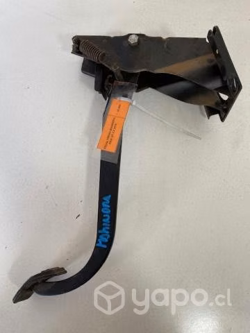 Pedal freno Mahindra Pick Up 2.2 2016