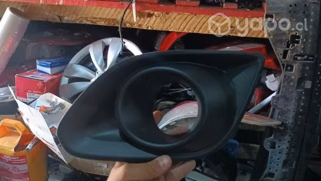 Tapa de neblinero izquierdo Suzuki Swift 2012-2017