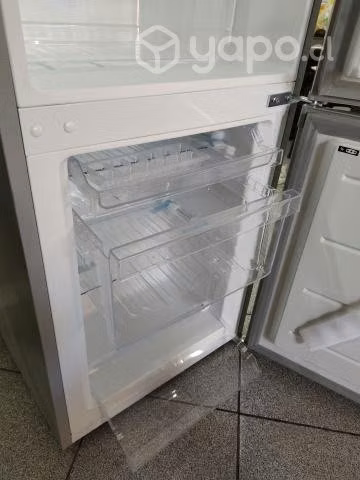 Refrigerador midea 167lts impecable