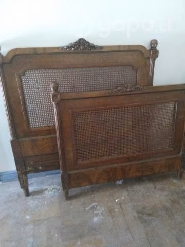 Cama Antigua
