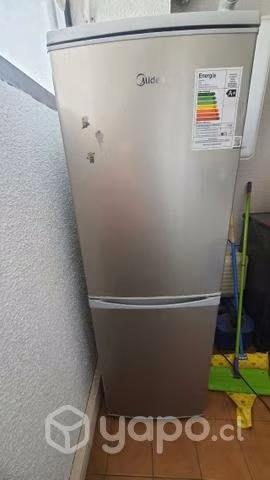 Refrigerador midea excelente estado