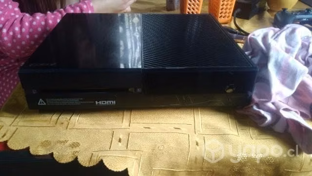 Xbox one fat en perfecto estado