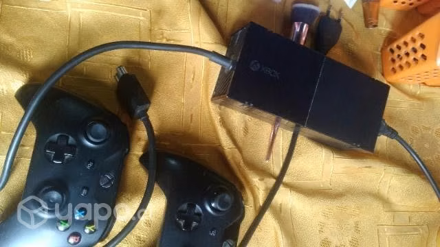 Xbox one fat en perfecto estado