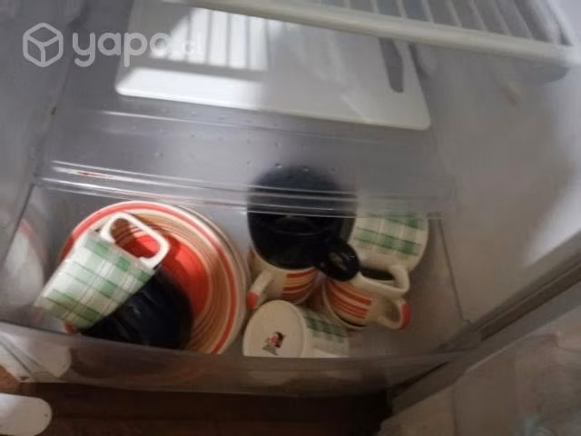 Refrigerador daewoo en buen estado - Imagen 4