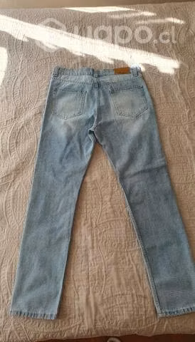 Jeans Celeste Talla 42 - Imagen 2