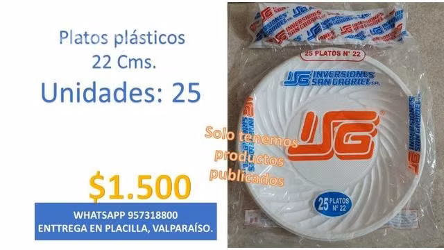 Artículos plásticos y brochetas