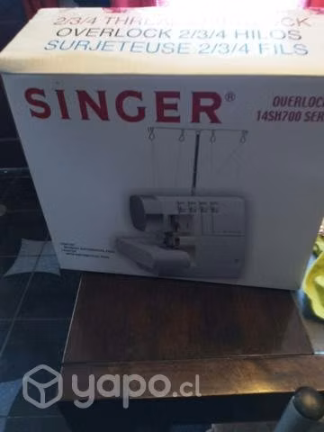 Maquina overlock singuer