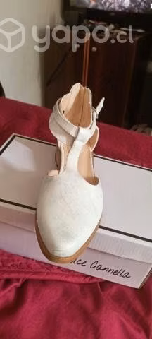 Zapatos delicados de mujer - Imagen 2
