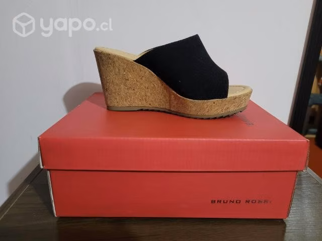 Sandalias Bruno Rossi