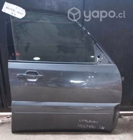Puerta Mitsubishi Montero delantero derecho(T/créd