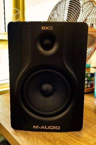 2 Monitores de estudio M-Audio BX5 - Imagen 2