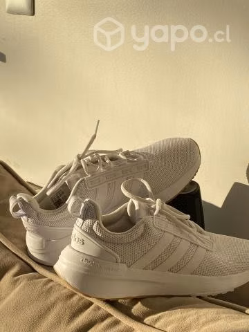 Zapatillas adidas RACER TR21