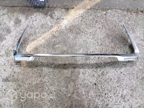 Bisel mascara lexus ux 2021 original