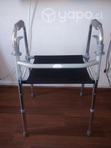 Andador plegable de aluminio con asiento. - Imagen 3