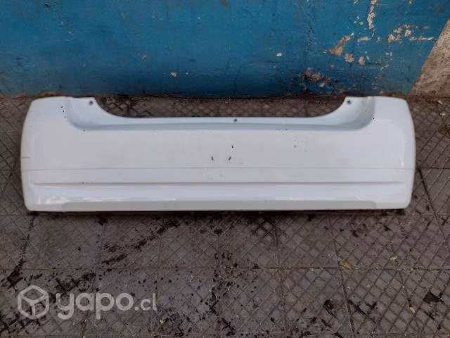 Parachoque trasero Suzuki alto k