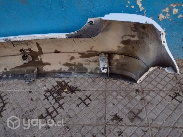 Parachoque trasero Suzuki alto k