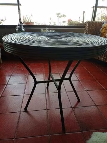 Mesa de centro rústica muy linda