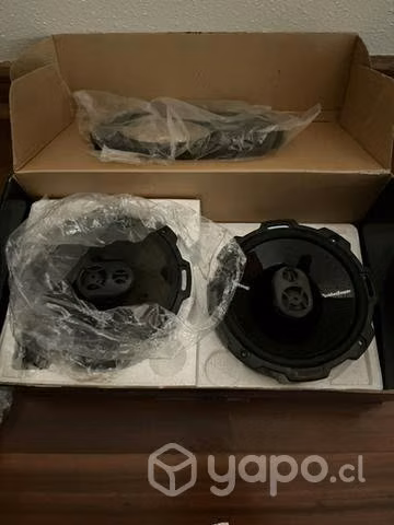 Parlantes Rockford fosgate para vehículo
