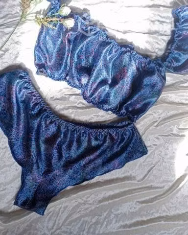Pijama seda