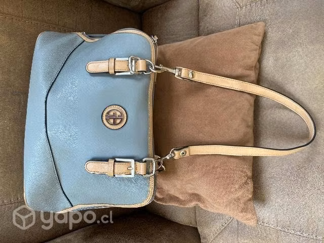 Oportunidad lote de 9 hermosas carteras.