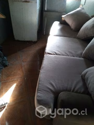 Sofá tres cuerpos muy poco uso - Imagen 5