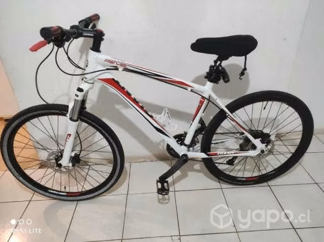 Bicicleta aro 26 marca revel giant