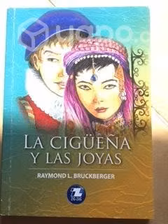 La cigüeña y las joyas