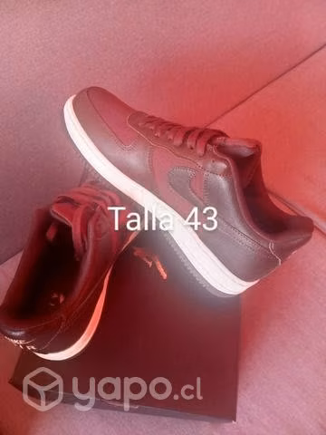 Zapatillas Nike y Jordan