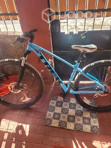 Bicicleta trek marliin 5 año 2021 casi nueva