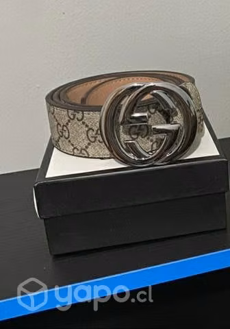 Cinturón gucci