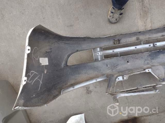 Parachoque del Mitsubishi Lancer 08-12