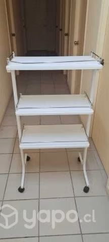 Mesa auxiliar de estética