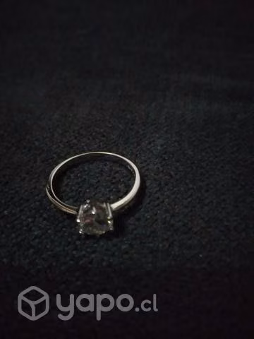 Anillo de plata, solitario número 14