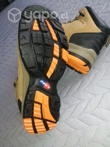 Zapatos de seguridad nuevos N"40
