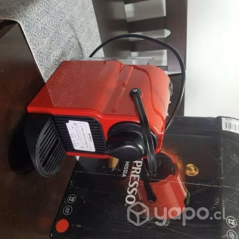 Cafetera Inissia C40 Nespresso