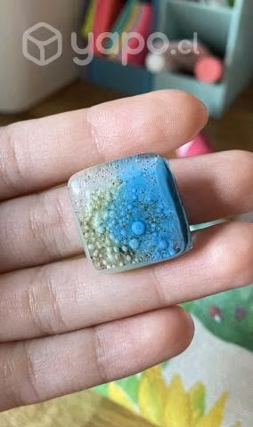 Anillo resina ajustable