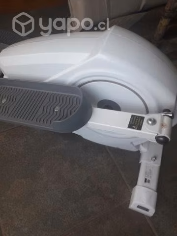 Bicicleta elíptica magnética marca UMAY