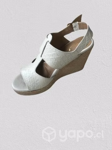 Sandalia, Chala "gacel". blanca. cuero. n° 37 - Imagen 2