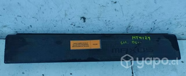 Tapiz Cubre Zócalo Delantero Izquierdo (MT4124) Ma