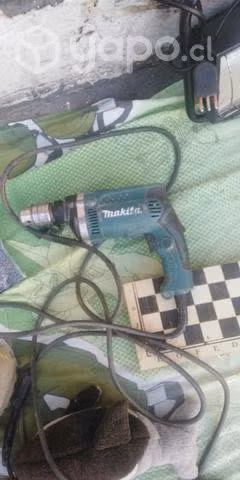 Taladro makita