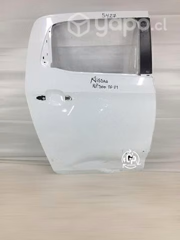 Puerta trasera RH Nissan np