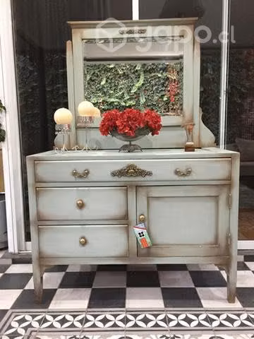 Renovación de muebles antiguos