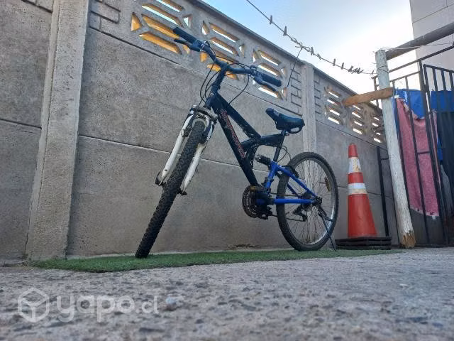 Bicicleta(MountainBike) Oxford aro 26