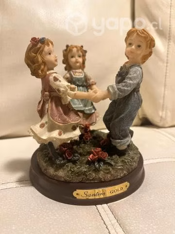 Figura Decorativa Niños jugando Santini Gold