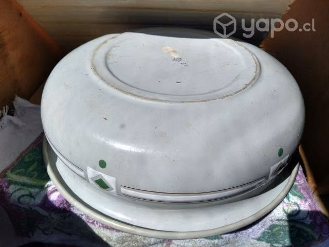Antiguo lavatorio grueso enlozado diseños vintage
