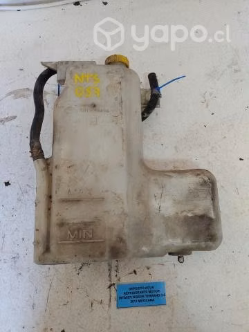 Depósito Agua Refrigerante Motor (NTS057) Nissan T