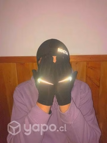 Últimos Pasamontañas y guantes antideslizante