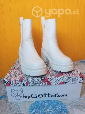 Botas Blancas Gotta Excelente estado