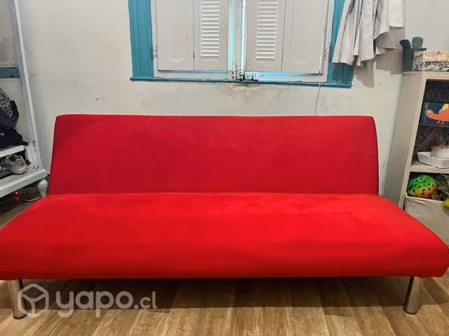 Lindo futon cama felpa rojo impecable 1,80 mt